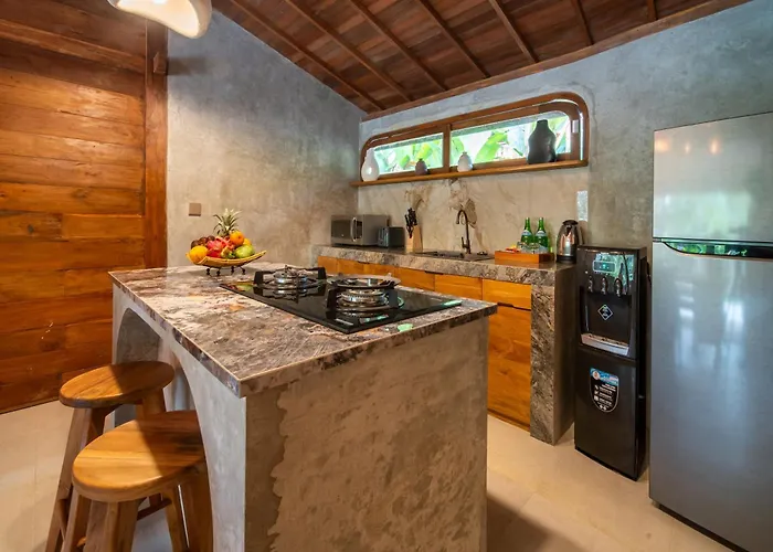 Kayu Haven - Calm And Luxurious Villa